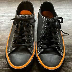 Women’s Harley Davidsons Converse size 7.5
